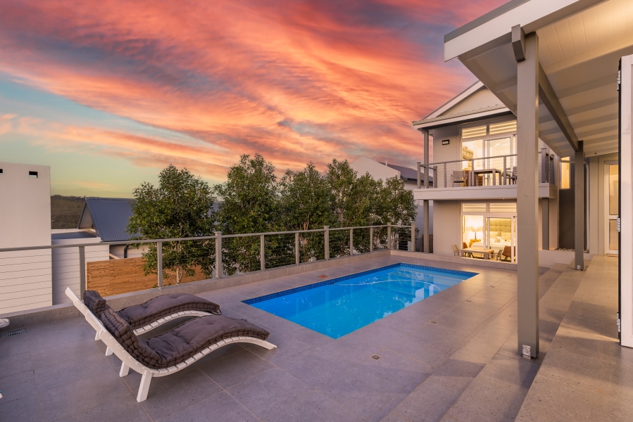 3 Bedroom Property for Sale in Baron View Western Cape